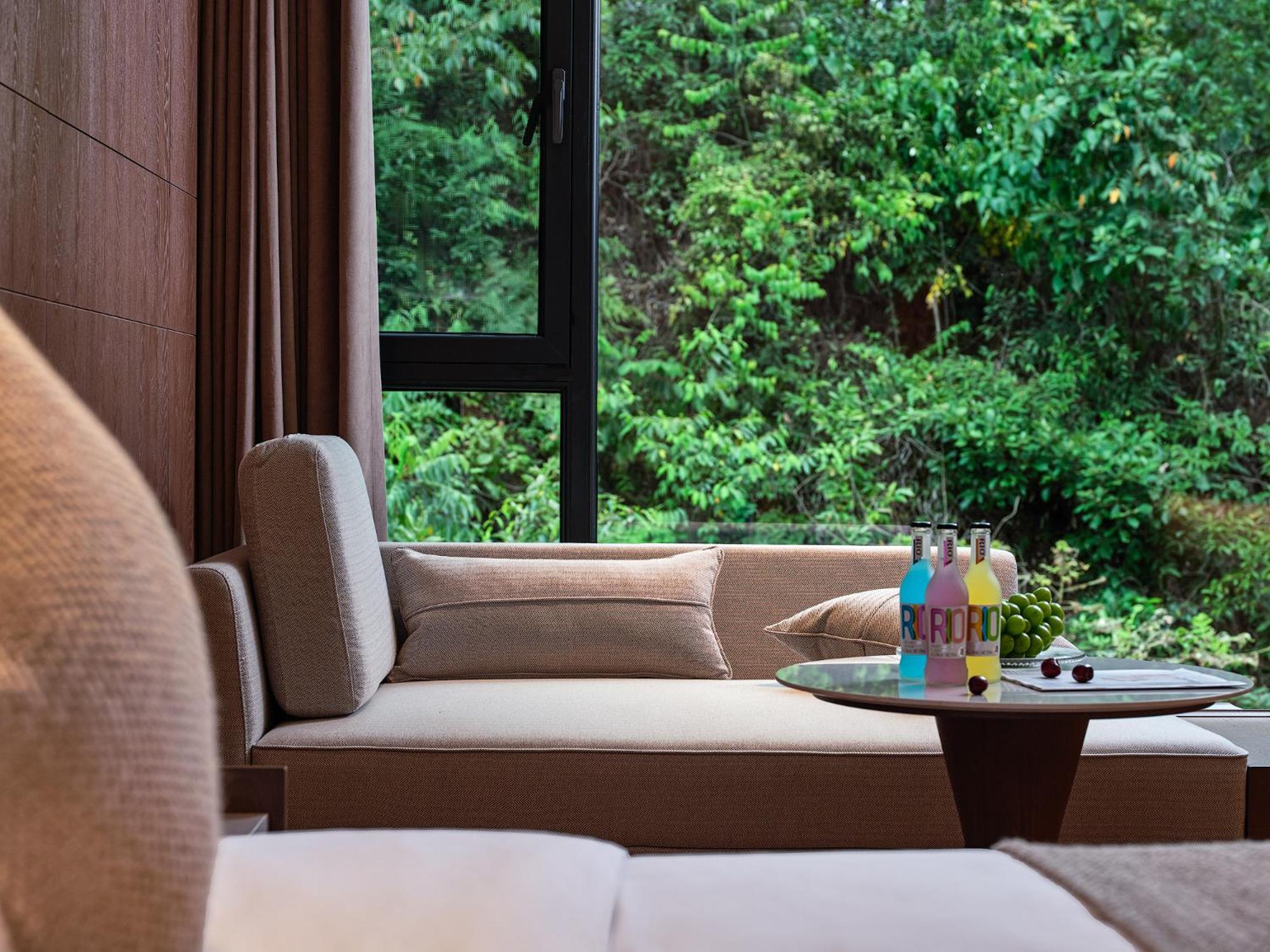 Zhangjiajie Utopia Hotel--Free One Way Pick Up Service Over 2 Nights Exterior photo