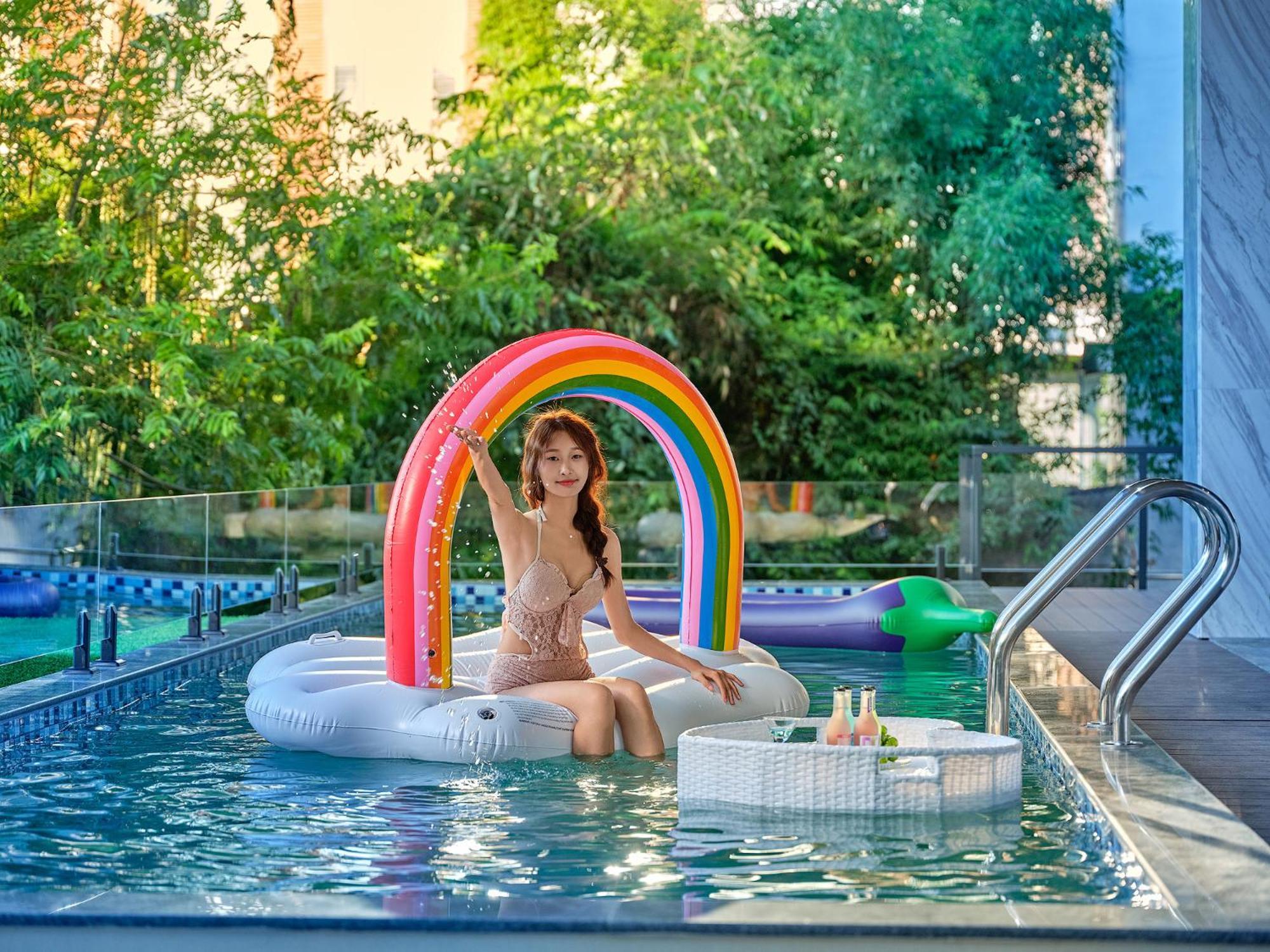 Zhangjiajie Utopia Hotel--Free One Way Pick Up Service Over 2 Nights Exterior photo